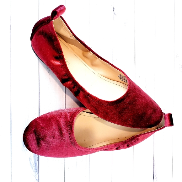 NWOT Nine West Garnham Wine Velvet Ballet Flats - Picture 3 of 5